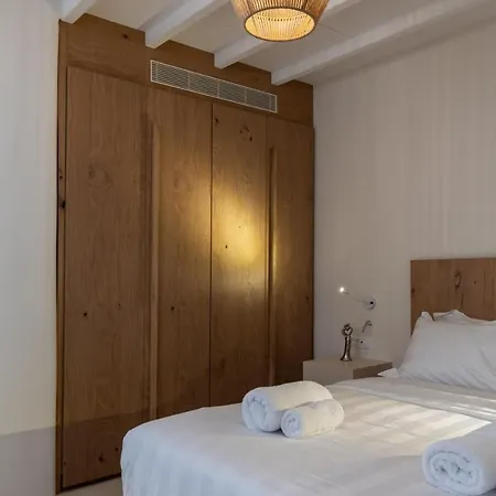 The Blue Diamond Vila *