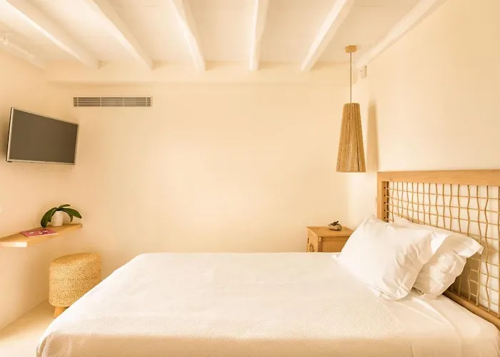 The Blue Diamond Mykonos Town